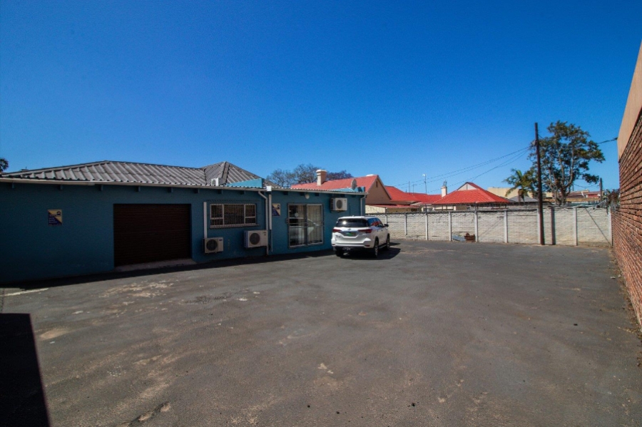 Commercial Property for Sale in Southernwood Eastern Cape